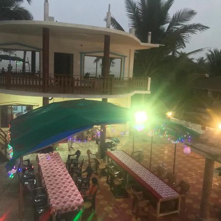 Sam & San Beach Resort Vengurla Exterior photo